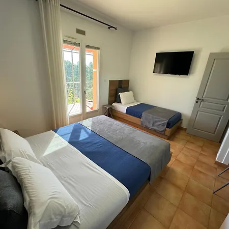 Domaine Maxxim 3* Clermont-lʼHérault